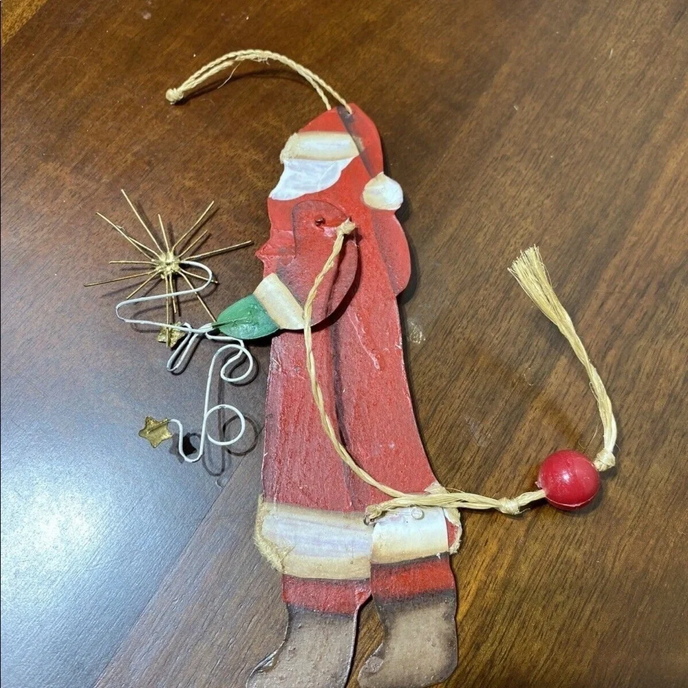 Vtg Tin Santa Clause Christmas Tree Ornament Articulated Movable Arm & Leg.